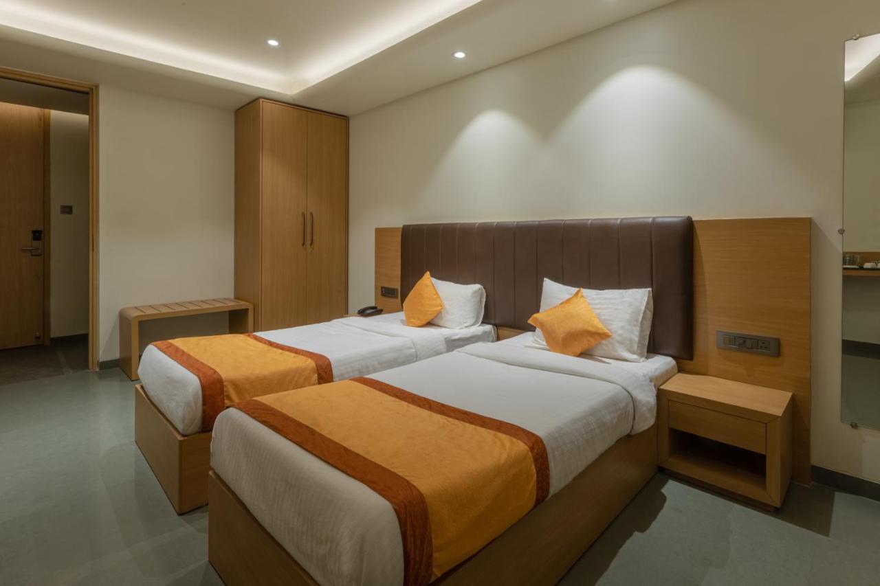 Indus Suites Nagpur Dış mekan fotoğraf