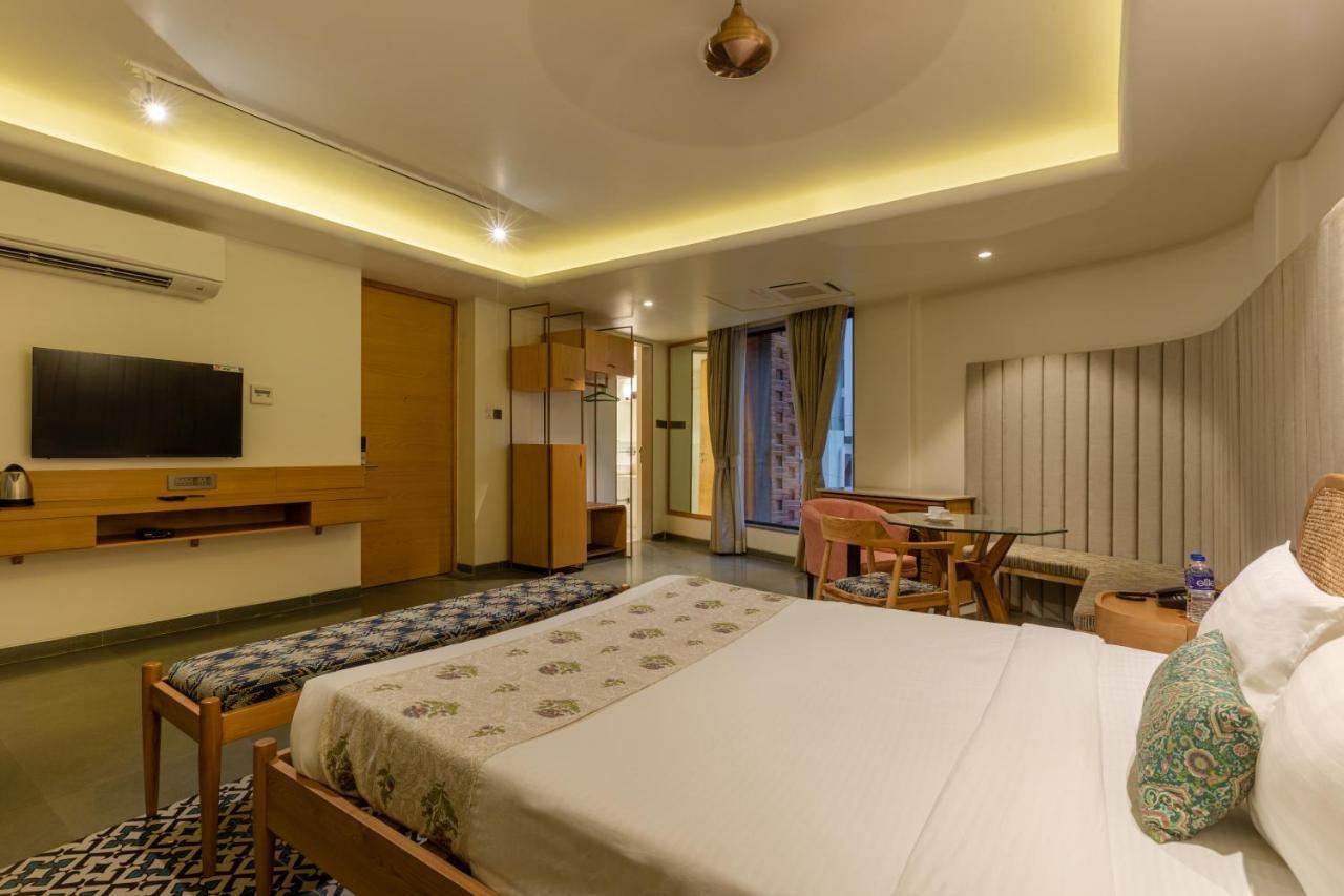 Indus Suites Nagpur Dış mekan fotoğraf